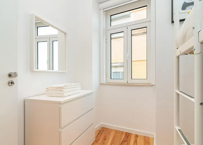 Apartment Arroios Concept By Homing *