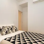 Daire Arroios Concept By Homing Lisboa